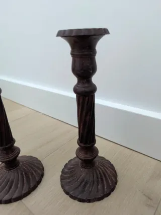 Juego 2 Candelabros Antiguos