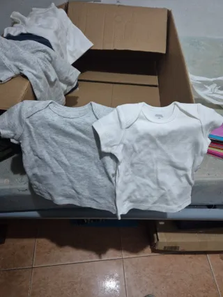 Lote 4 Camisetas Bebé 3 Meses