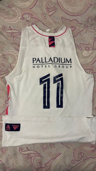 Camiseta Oficial Real Madrid Tristan Vukcevic.