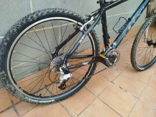 Bicicleta MTB BH Expert 26" cambio Shimano xt.
