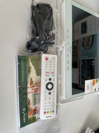 Sylvox TV Portátil 15.6 Google TV Waterproof