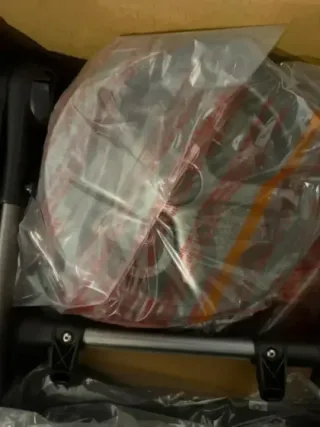 Bugaboo Fox5 Renew Negro/blanco niebla