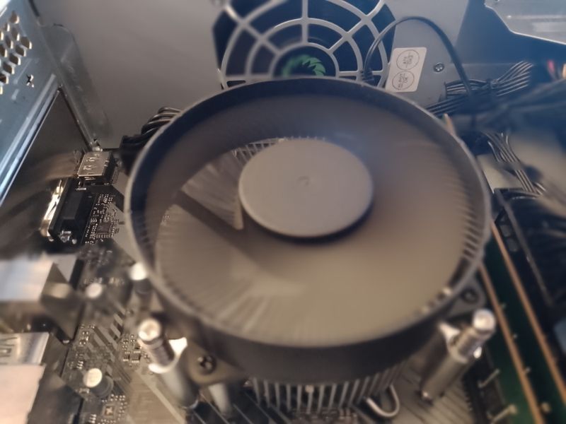 PC SFF i3 12100F afbeelding 4