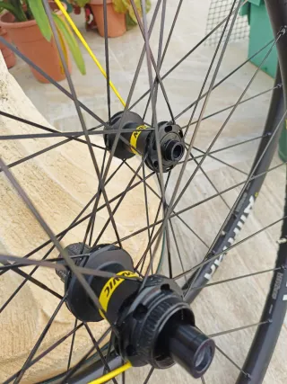 Llantas Mavic Allroad