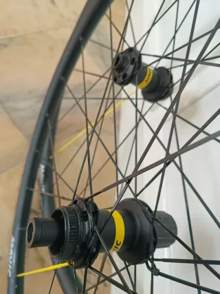 Llantas Mavic Allroad