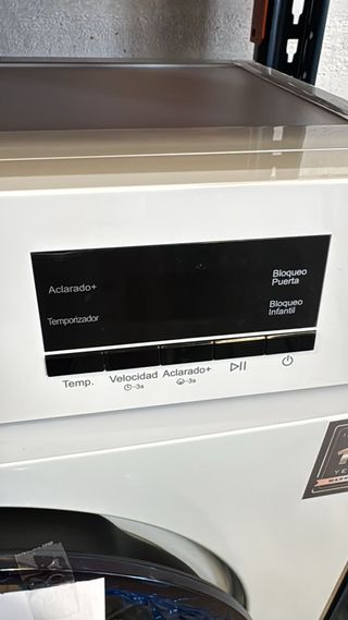 Lavadora VOK 6kg 1200 RPM EVW6BAWL (TARA ESTETICA)