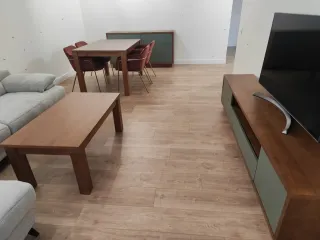 Mesa de comedor y auxiliar elevable