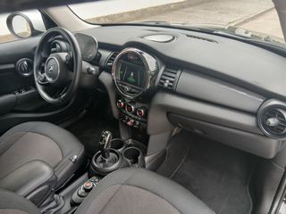 MINI Mini COOPER 5 PUERTAS AUTOMÁTICO