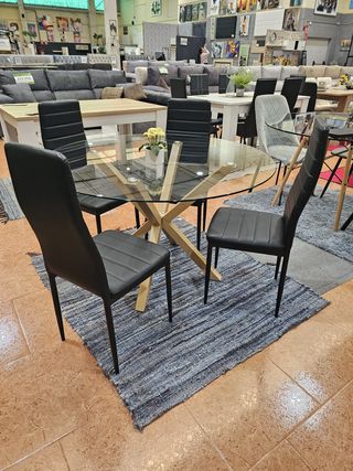 OFERTON DE MESA REDONDA DE CRISTAL + 4 SILLAS