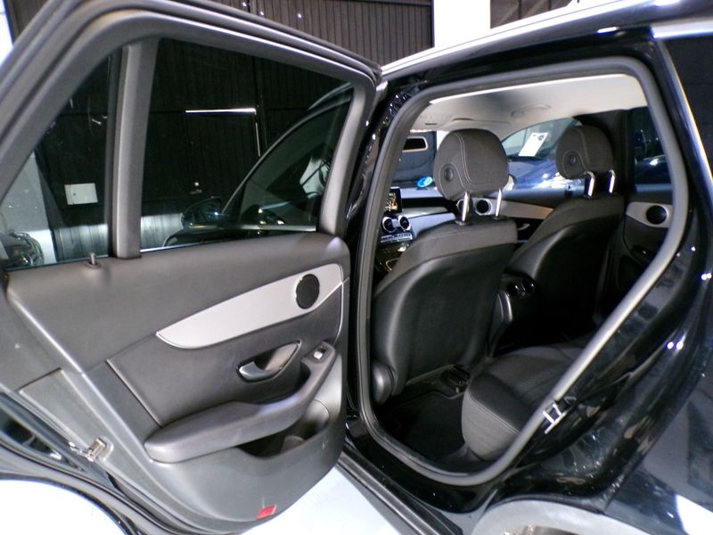 Mercedes-Benz GLC 2017, foto 17