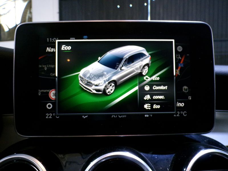 Mercedes-Benz GLC 2017, foto 33