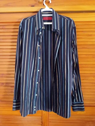 Lote 2 Camisas Massimo Dutti y CH