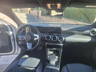 Mercedes-Benz Clase A sedan 2021