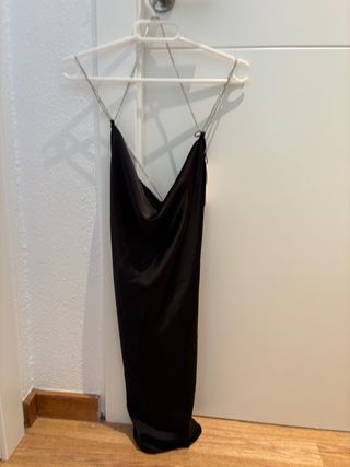 Vestido negro fiesta tirantes brillantes