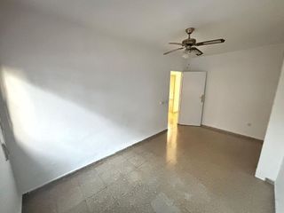 Piso en venta en Santa Rosa - Valdeolleros en Córdoba