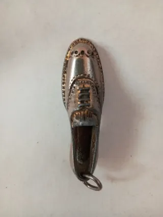 Ciondolo scarpa anni '70