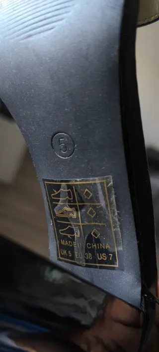 Sandalias tacón ancho negras Talla 38