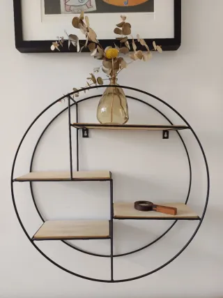 Estantería pared de hierro y madera