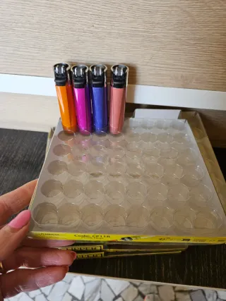 4 accendini Clipper riutilizzabili