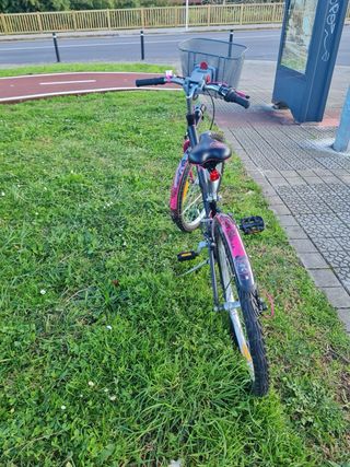 Bicicleta B’Twin infantil / juvenil