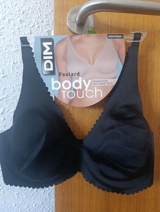 Sujetador original DIM, modelo Body Touch.
