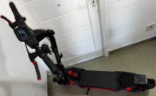 Se vende monopatin Segway.