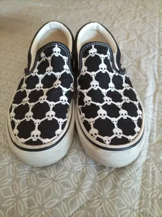 Vans slip on calaveras