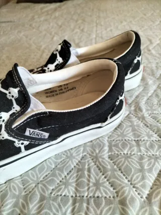 Vans slip on calaveras