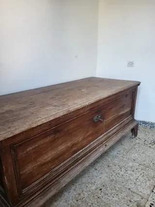 Baúl de Madera Maciza