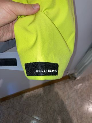 Cazadora Helly Hansen