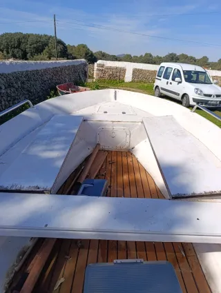 Barca 4 metros con motor Yamaha 25CV