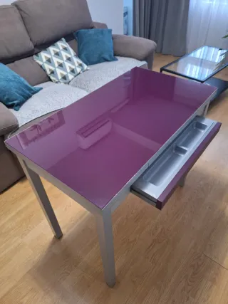 Mesa de comedor cristal morado y blanco