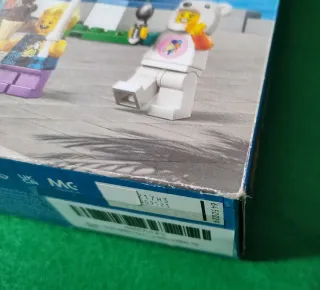 LEGO City 60363 - Heladería.