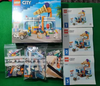LEGO City 60363 - Heladería.