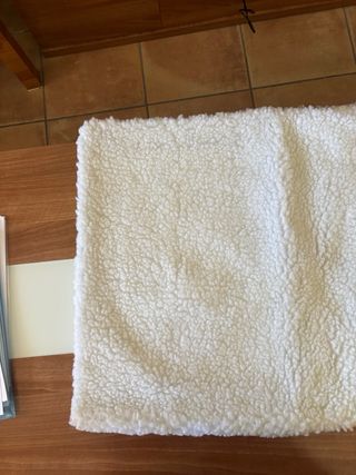 Cama de gato para colgar en radiador