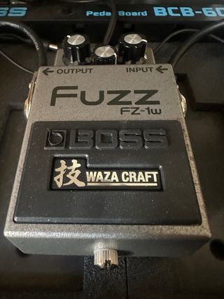 BOSS FUZZ WAZA CRAFT