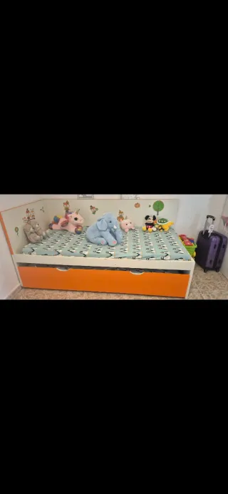 Habitación juvenil nido y armarios