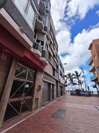 Piso en venta en Santa Catalina - Canteras en Palmas de Gran Canaria(Las)