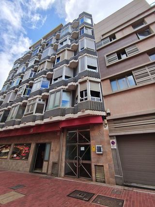 Piso en venta en Santa Catalina - Canteras en Palmas de Gran Canaria(Las)