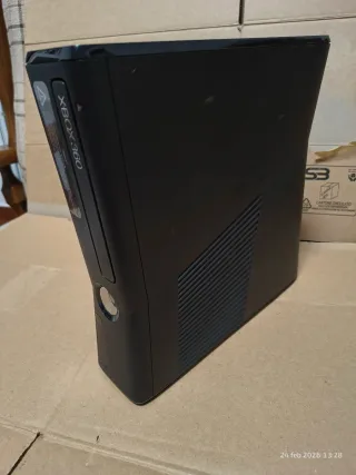 Xbox 360 slim