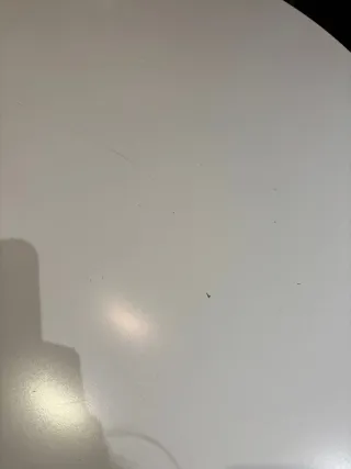 Mesa y sillas IKEA DOCKSTA Y TOBIAS