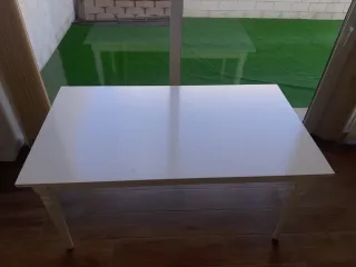 Mesa de madera extensible