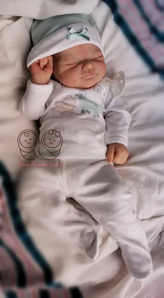 Bebé reborn de silicona Asier