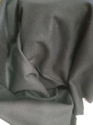 Tela de lana moar negro