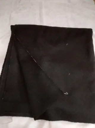 Tela de lana moar negro