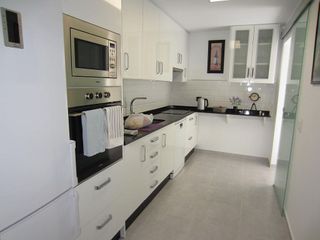 Piso en venta en Zona Puerto Deportivo en Fuengirola