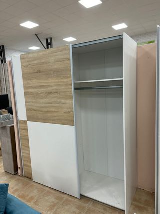 Armadio bianco con ante scorrevoli NUOVO