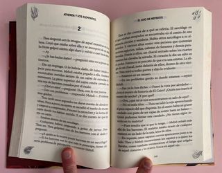 EL OJO DE NEFERTITI (Spanish Edition)