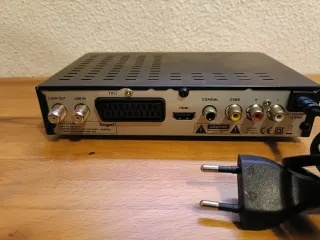 Receptor satélite