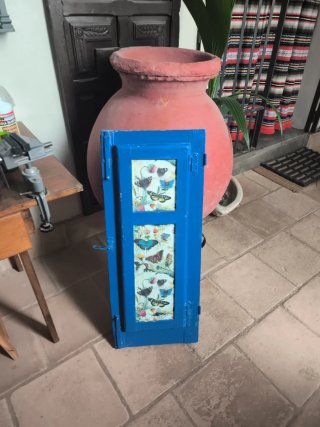 Contraventana antigua